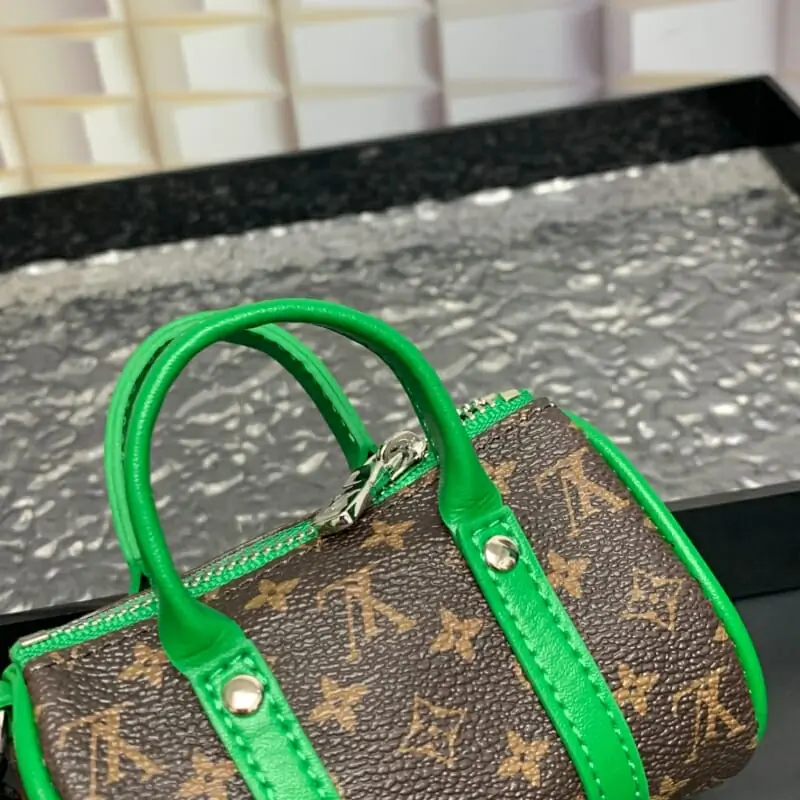 louis vuitton lv boucle de sac s_1253b3a4